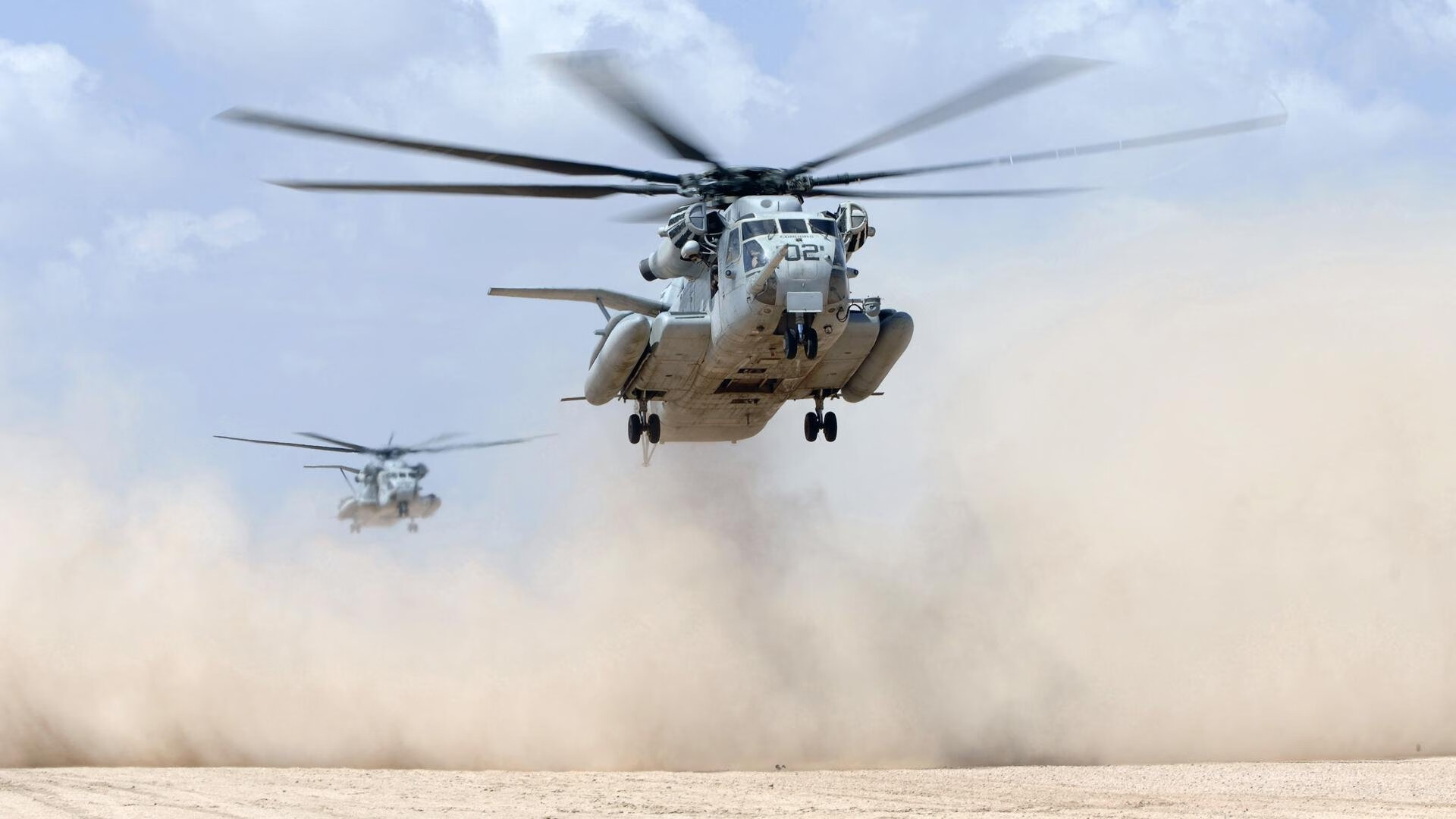 爱游戏下载-特色足球主题的数字文创产品持续推出，市场反响热烈，足球文化艺术字