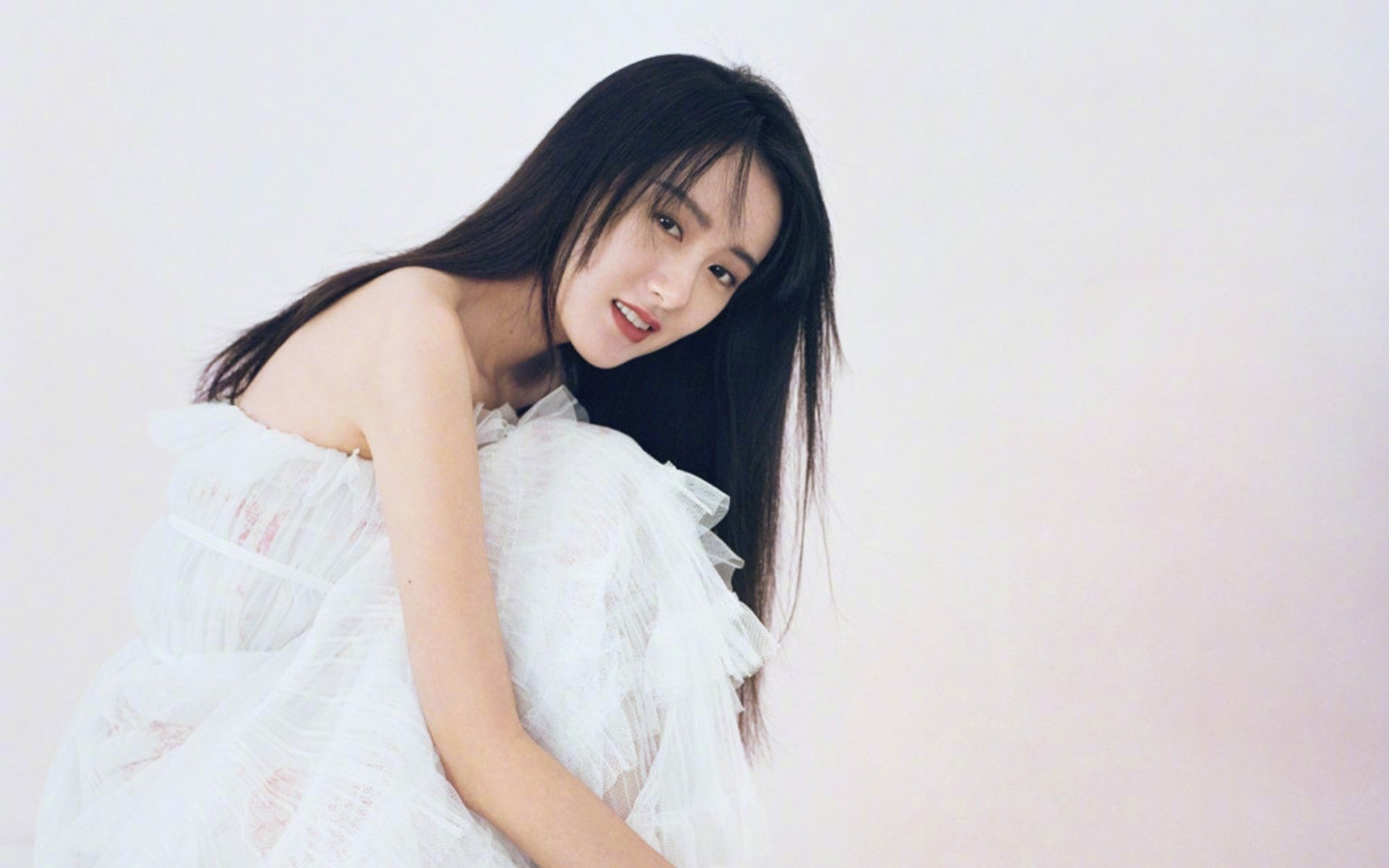 爱游戏下载-中国男篮客战表现稳定 场面控制力增强，中国男篮又一巨无霸